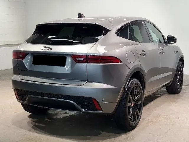 Jaguar E-pace D200 AWD =R-Dynamic SE= Black Pack Гаранция Image 2